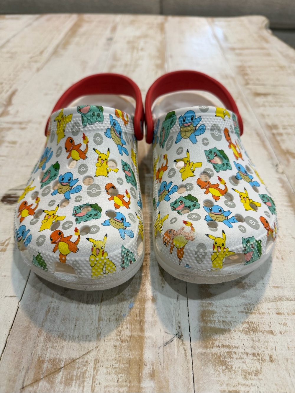 Pokemon 2 Crocs Classic Clog Bulbasaur Charmander Pikachu Size J5 Kids